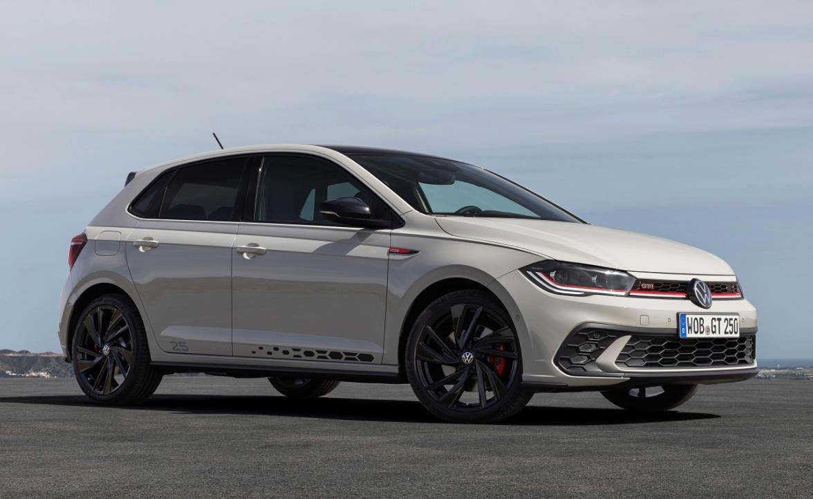 约合人民币26万元,大众polo gti 限量版发布,搭载2.