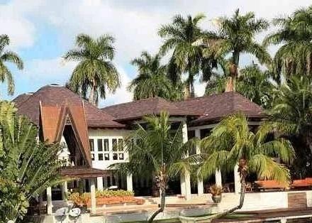 成龙被曝拍卖名下豪宅,面积超1200平米很气派,高价仍引围观_大哥_北京