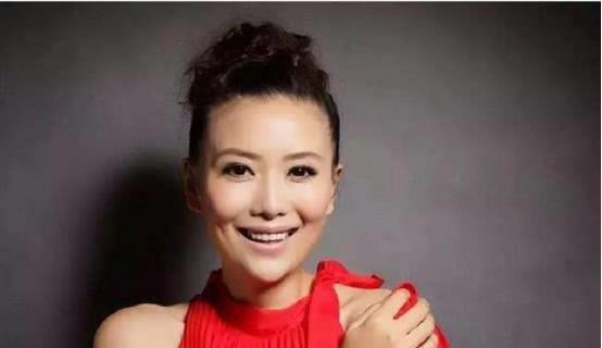 曾经的人气主持,如今成网红,还被网友质疑整容_yoyo_生活_李湘