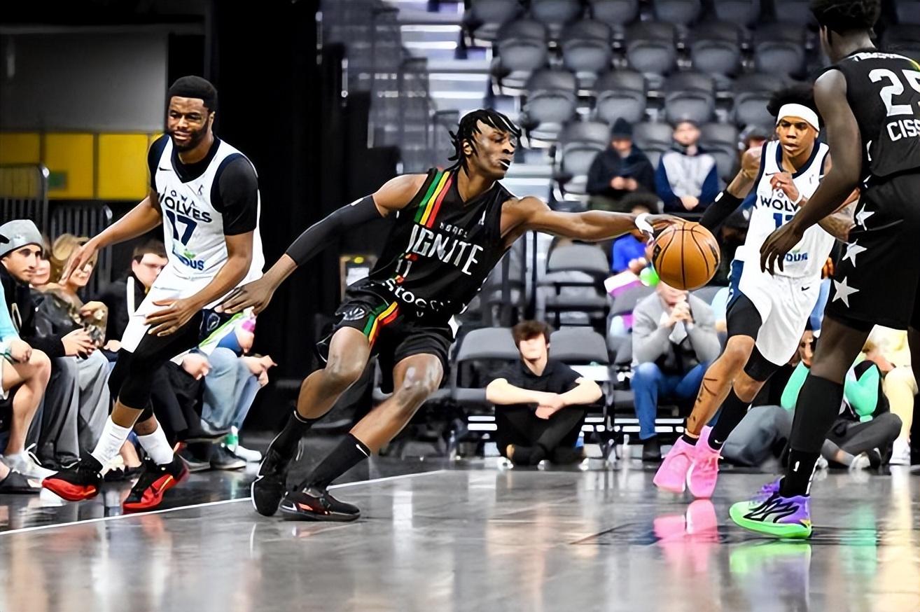 在大学或者高中时代,基本也都是万众瞩目的天才新星,伦纳德-米勒同样