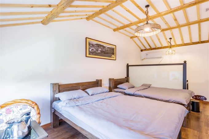 北京密云古北口镇粟菽坊民宿农家院,占地1000多平米,采菊东篱的田园