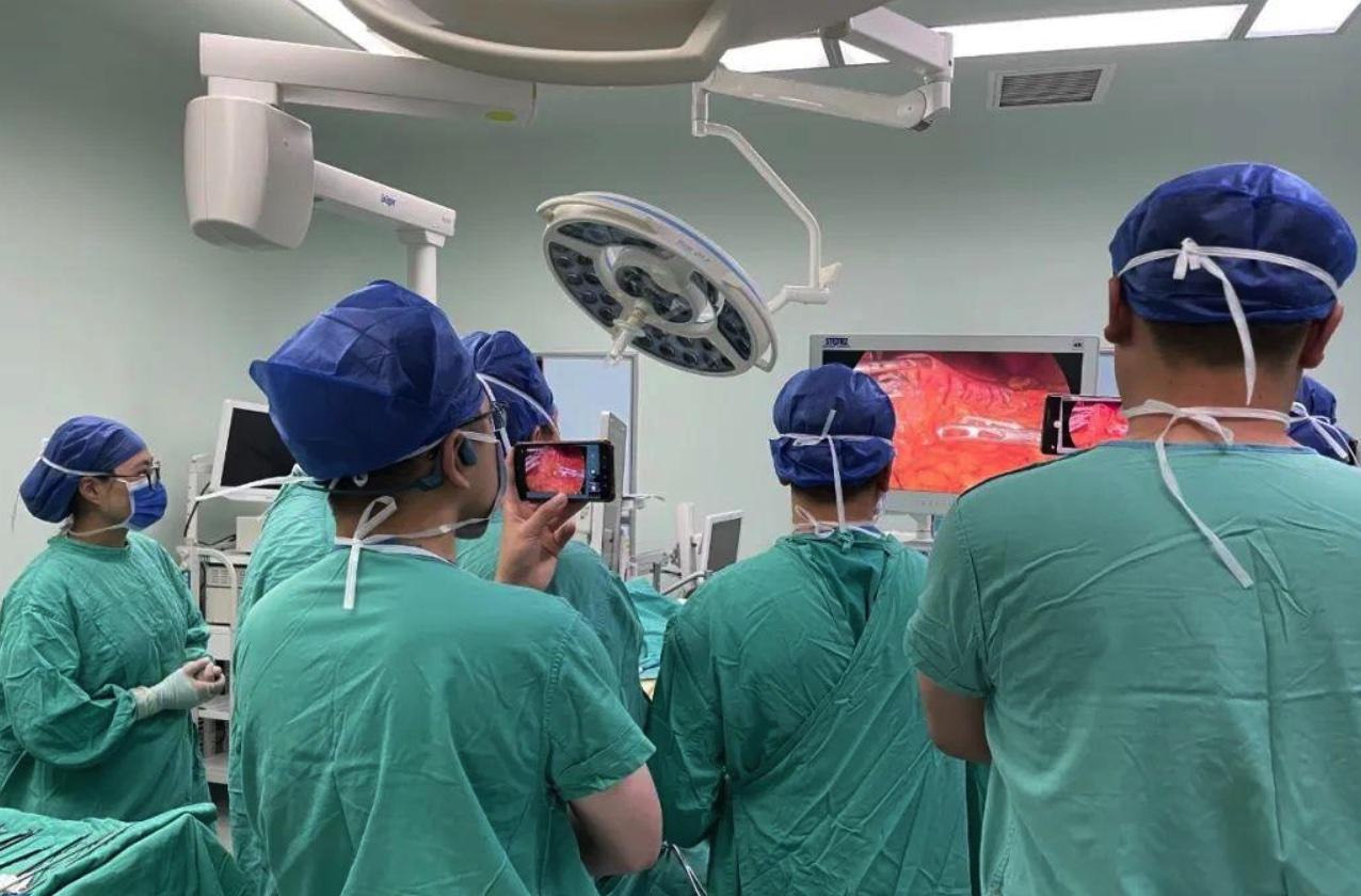 乳腺癌带蒂大网膜转移乳房重建术在省人民医院成功开展_手术_患者