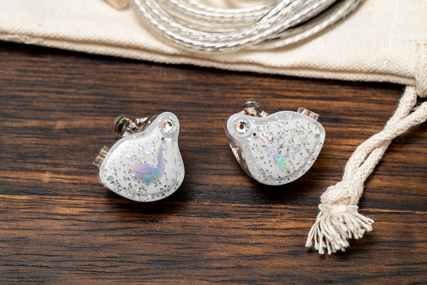 百元HiFi耳机香不香?来看体验,锦瑟香也SUPER TFZ LIVE 1 PRO评测