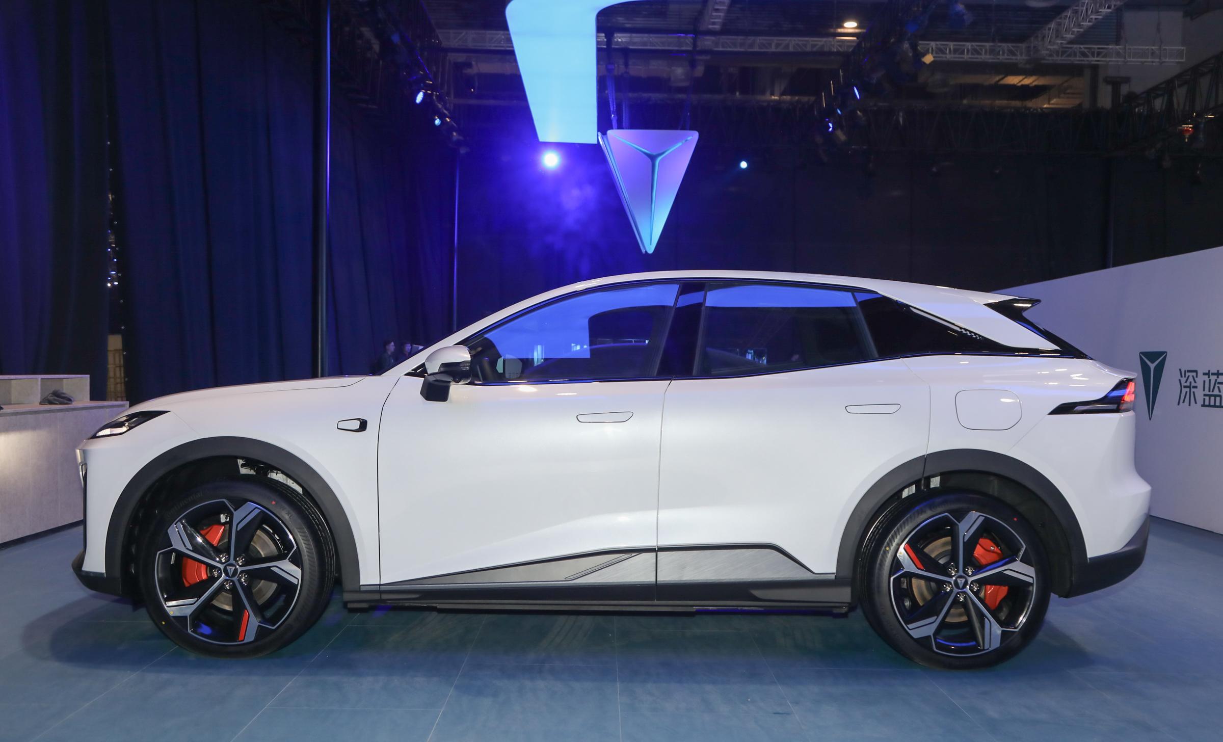 99万元起,深蓝s7开启预售,提供纯电和增程版_搜狐汽车_搜狐网