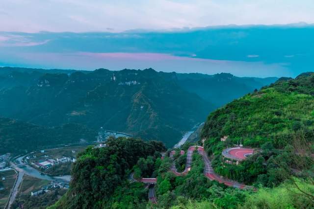 湘西矮寨奇观旅游区:送上多重福利,助力六月毕业季_活动_优惠_青春