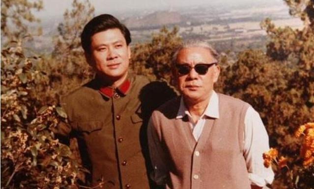这三位将领曾当过大军区司令员，离休前都到这个大军区单位任副职