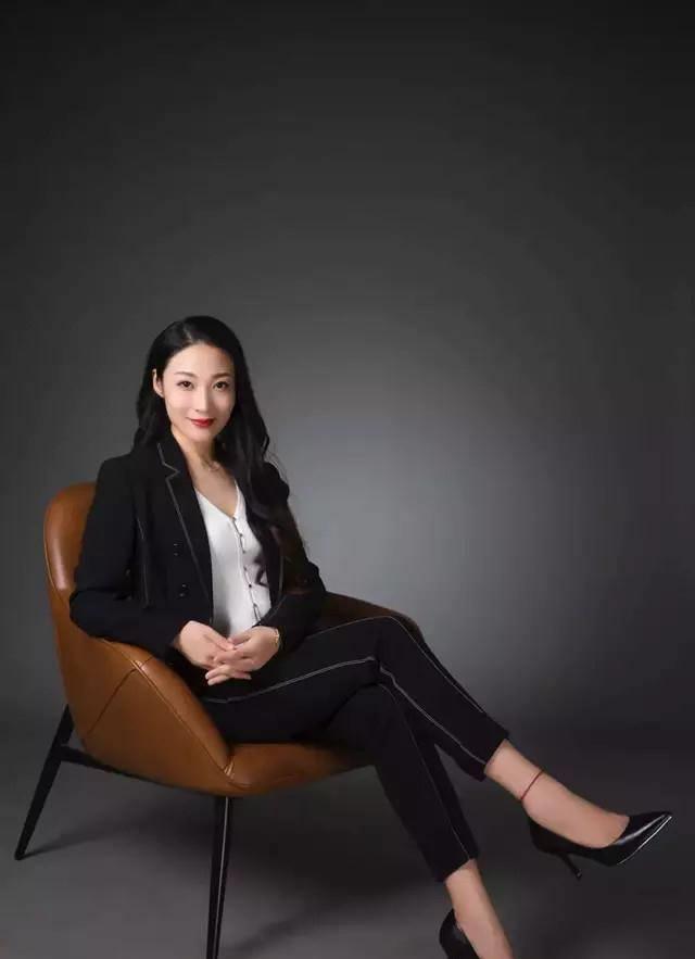 竟是郭德纲徒弟,如今36岁长这样_秦丽_电视剧_角色