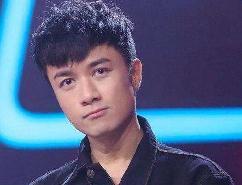 古巨基升级当爸,与贴身助理恋情被扒,背后支持的女人能不感动?