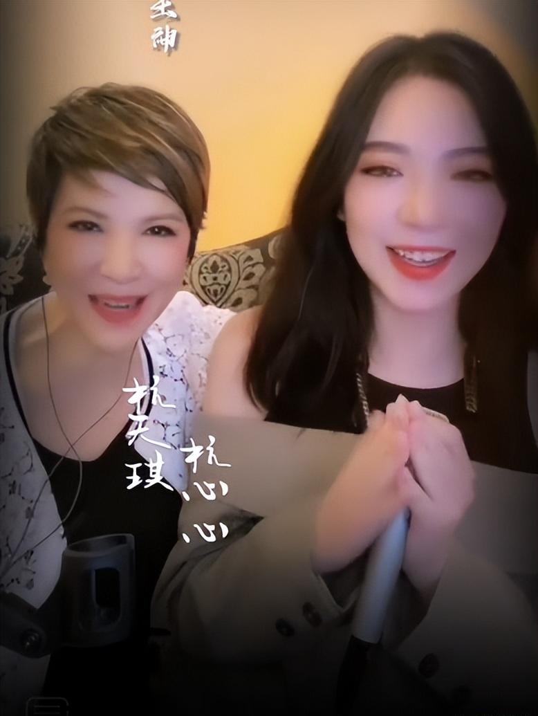 杭天琪:女儿改名又换姓,去年在湖南台上还叫张雅涵现在叫杭心心_名字