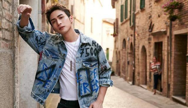 景甜张彬彬好像一对新人为什么会上热搜?大家如何评论的?_cp_ibg_宾客