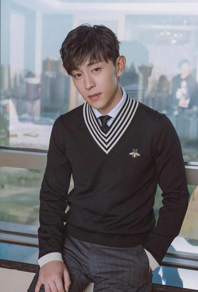李现与邓伦,谁更红一点?谁演技更好一点?抢先知道哟!_偶像_精神_风格