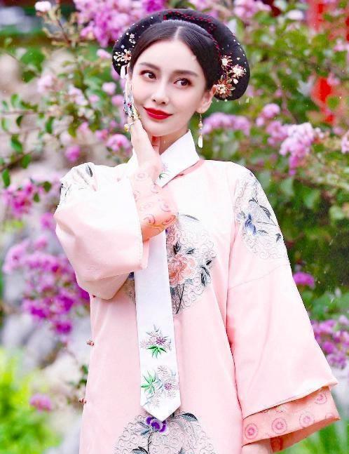 李沁参加"遇见天坛,清宫照曾美过anglebaby_杨幂_扮相_刘涛