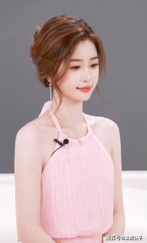 虞书欣吴建豪疑似恋爱?