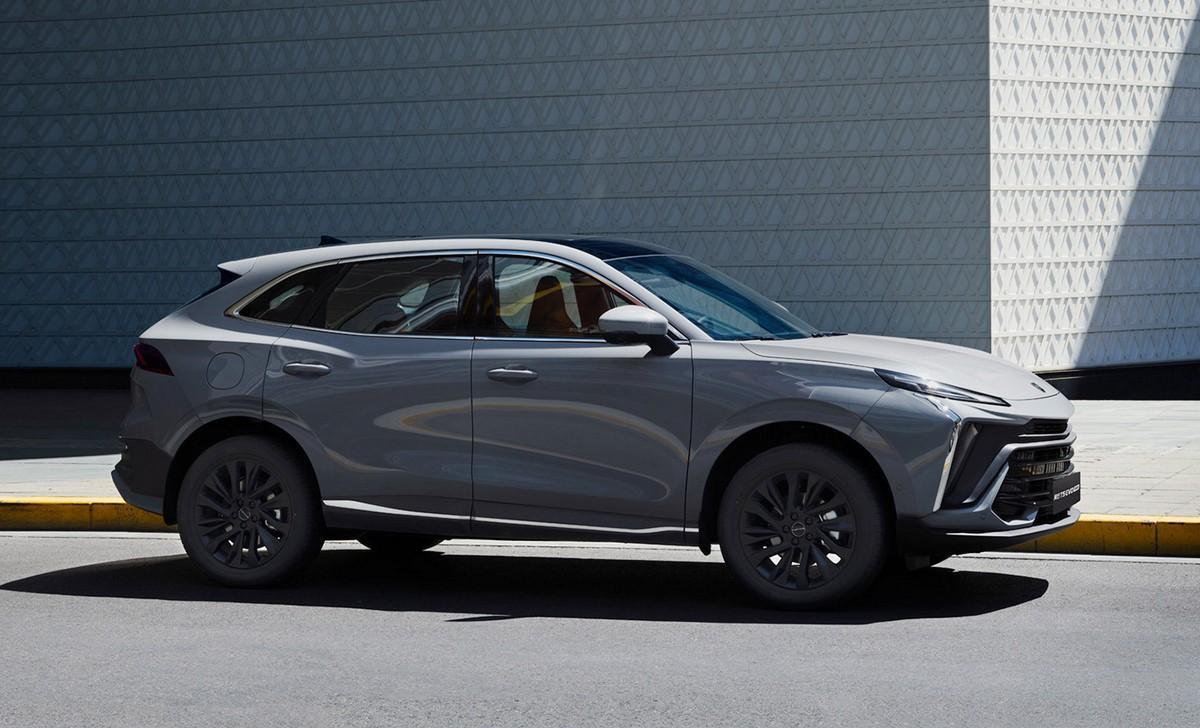 前脸设计有较大修改,东风风行t5 evo狂飙版上市售9.