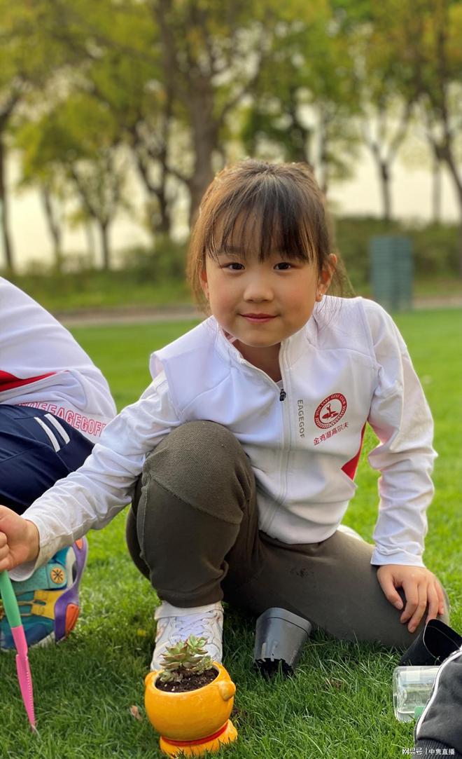 陈美霖elly chen荣膺acme俱乐部公开赛暨wsca成绩认证赛形象大使_比赛