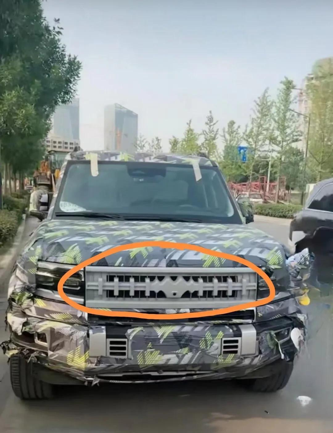 福特bronco国内路试谍照曝光或为国产版车型