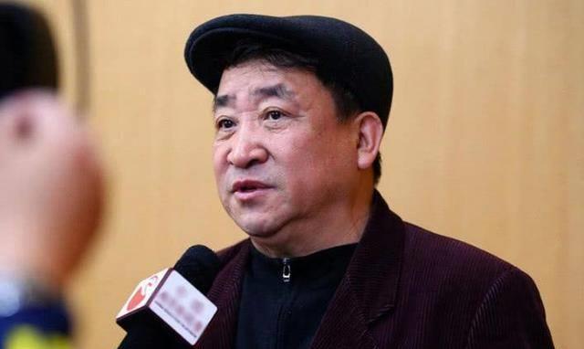 笑林的名气不高,但演技不错,当然这是他辛苦打磨而成的,四岁时他就