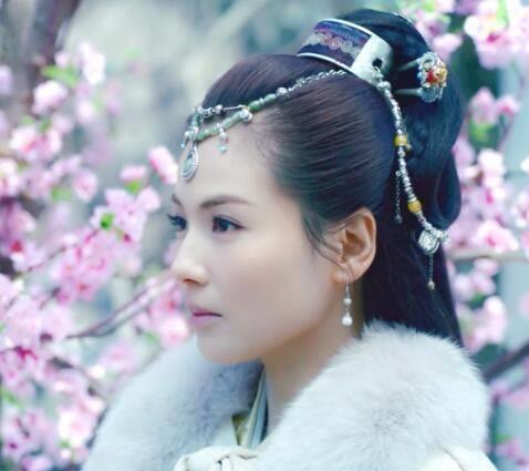 2—《陪你一起长大》(原《起跑线》)该剧由刘涛,李光洁,颖儿,李宗 