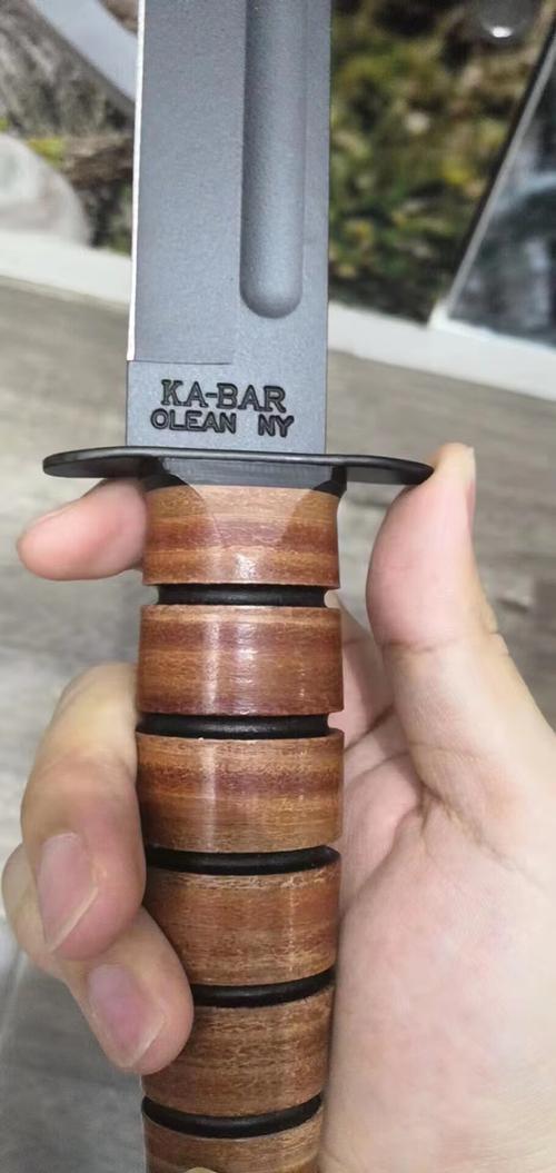 卡巴1217不愧是在血与火的考验中屹立不倒的经典战刀_公司_军刀_ka