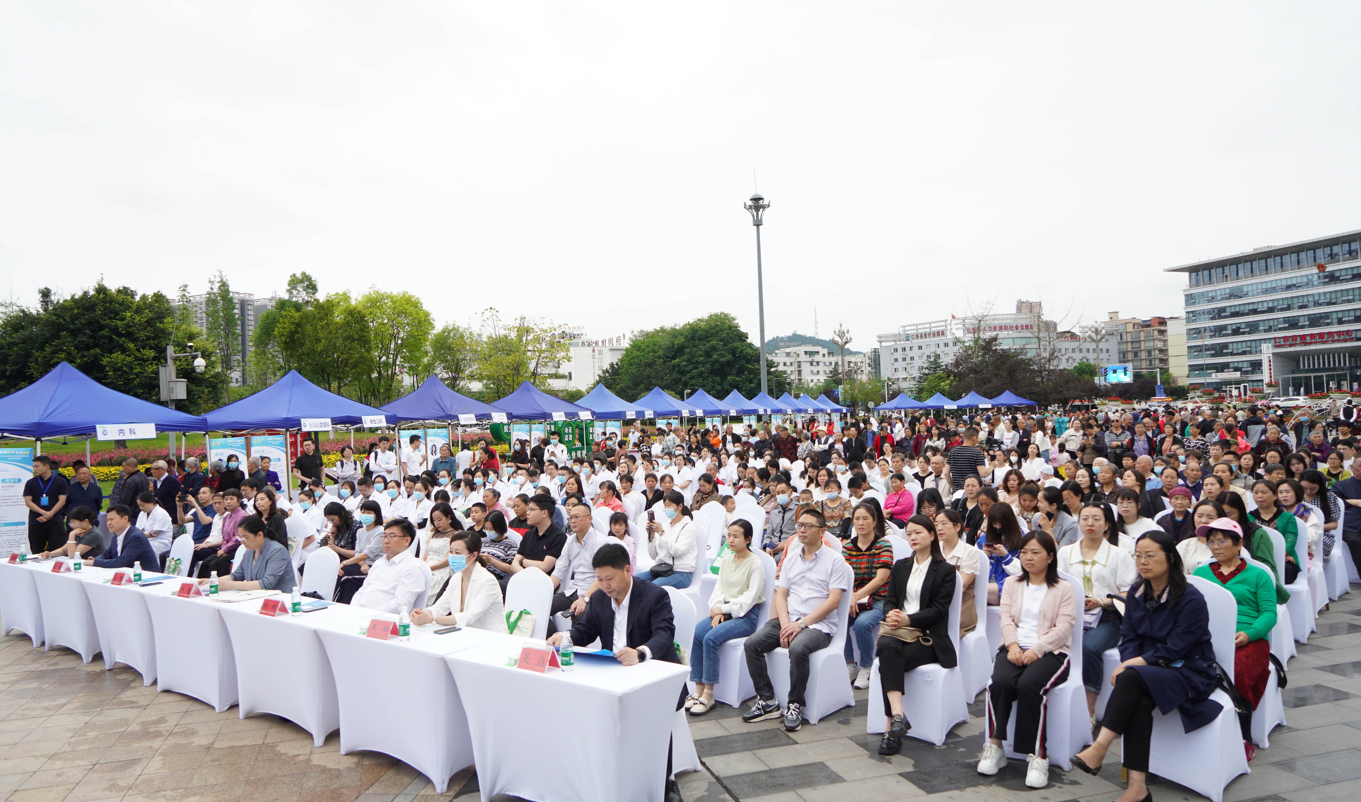 仁寿人民医院(仁寿人民医院皮肤科哪个医生好)