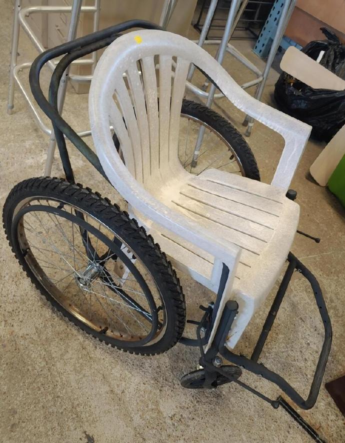 你想要哪辆自行车?你想要哪种轮椅?