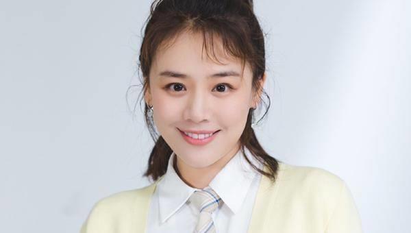 身体健康出现了问题,王大陆等人就打算带马思纯露营发泄情绪