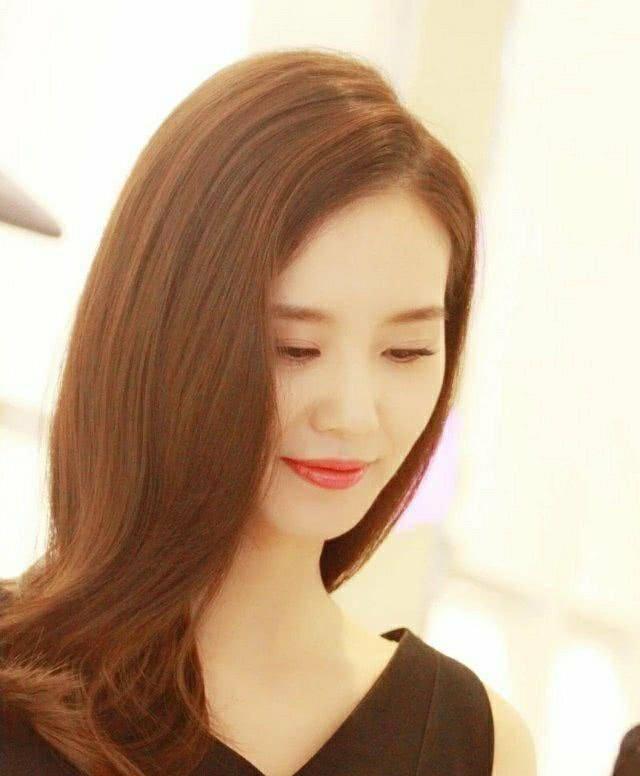 刘诗诗迎来新动态,官方发文引发网友疯狂点赞,终于等到了_孩子_消息