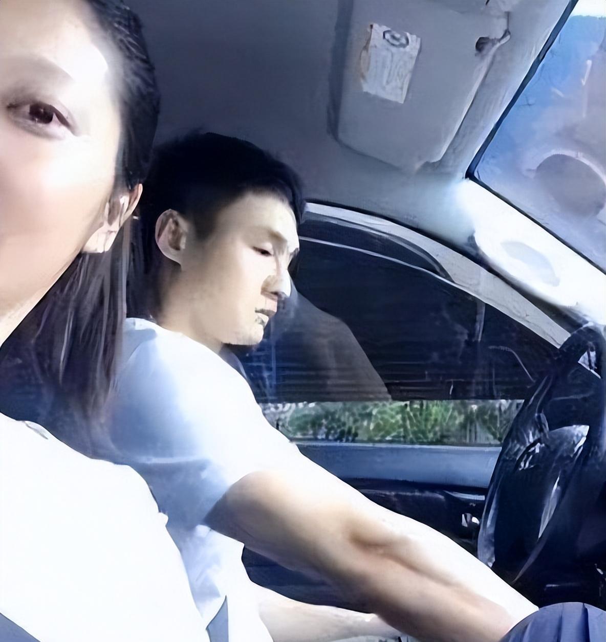 俞晓东说自己要去拜访一个客户,当时正在忙工作的王暖暖,还嘱咐对方路