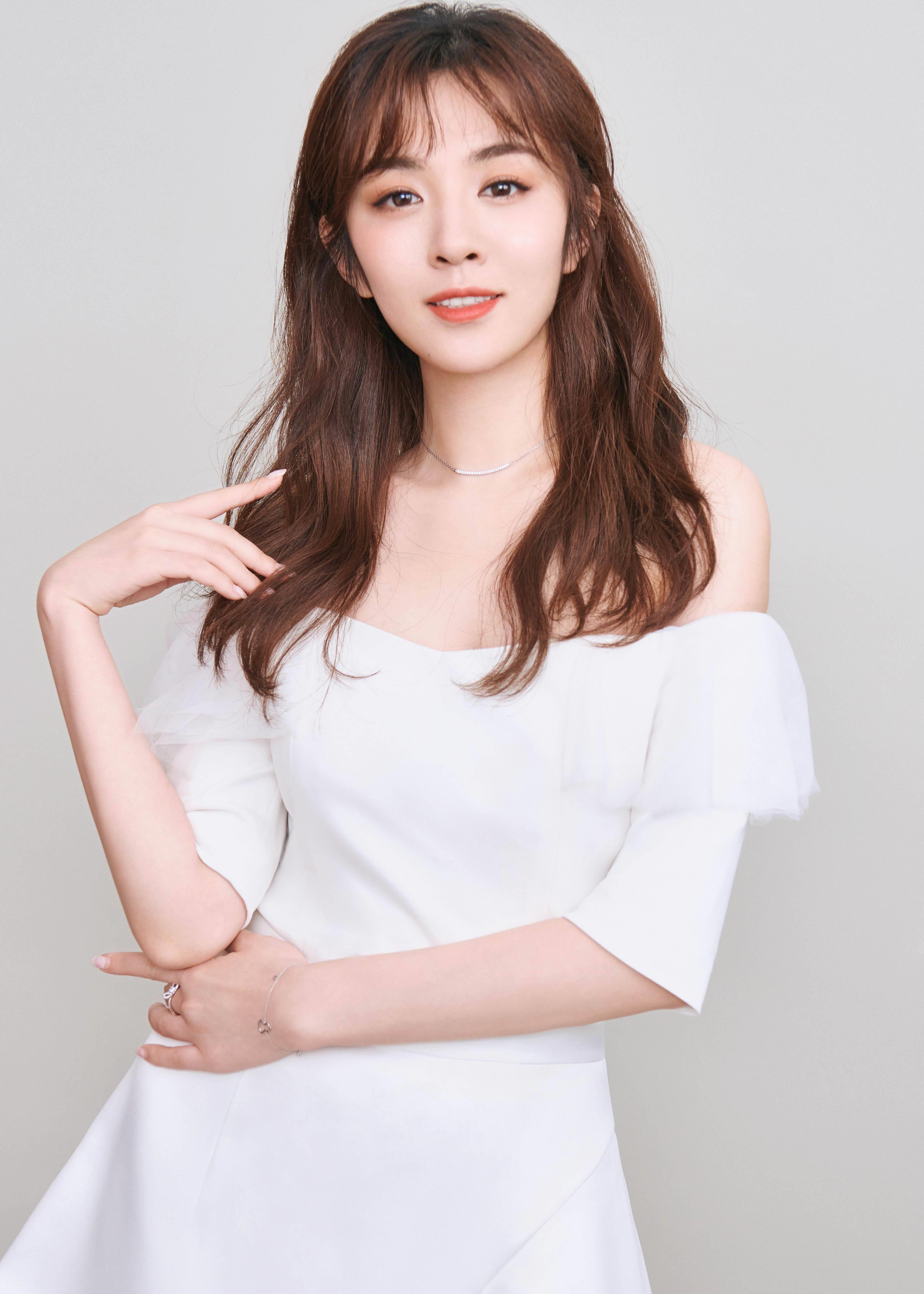 美图分享|"都市情感剧女王"王晓晨,颜值高,实力强,气质出众_演技_魅力