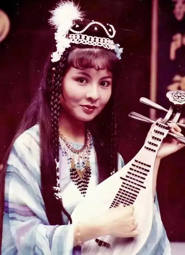 盘点港剧里被遗忘的美女们_刘红芳_蔡琼辉_黄曼凝