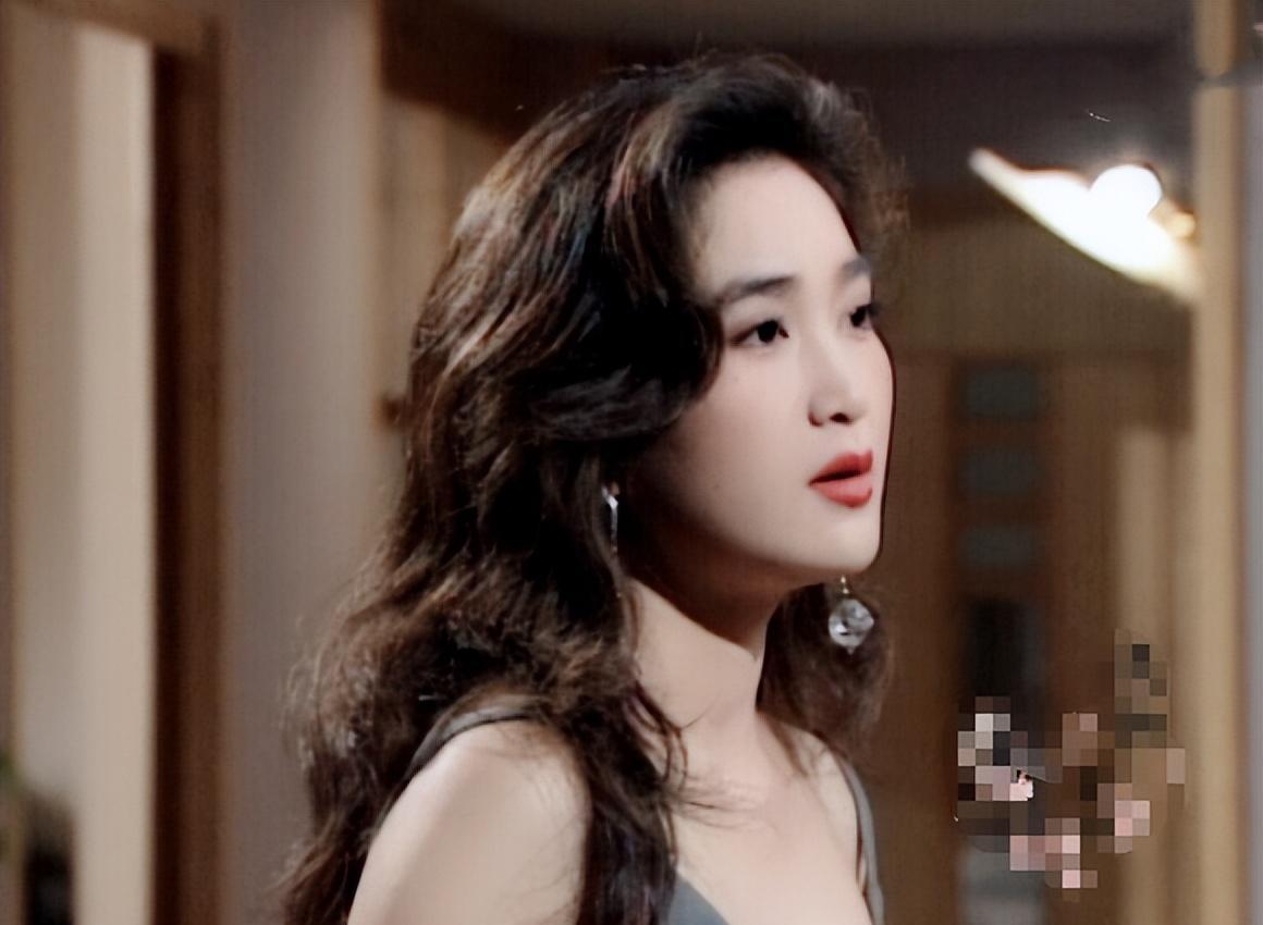 你可以永远相信这个角色的审美!从未拉跨过_时尚_版本_王思懿