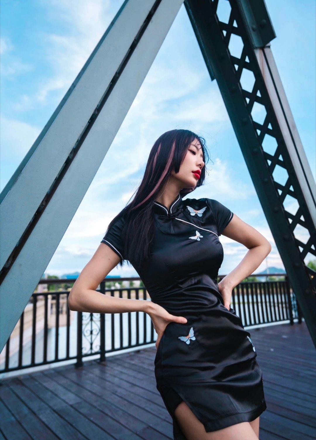 亚洲第一美女,李成敏健身服旗袍写真,健康美人,妩媚妩媚_照片_运动_穿