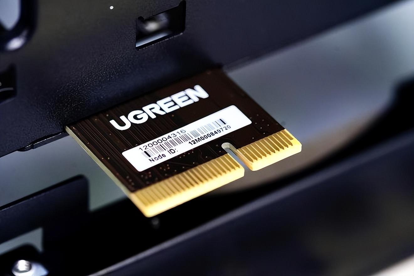 所以用于数据存储的4个硬盘由marvell 88se9215芯片(pci-e to sata)