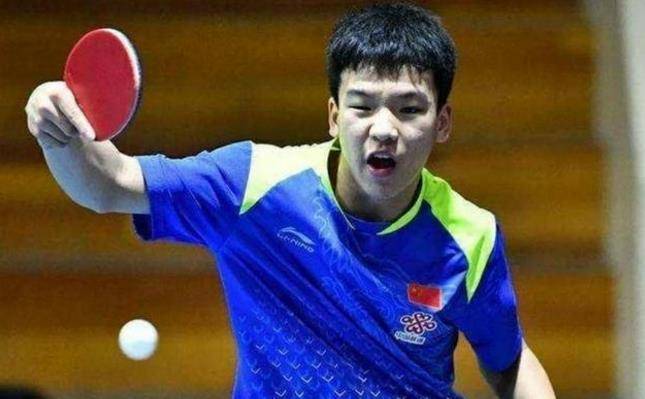 乒乓球卡塔尔公开赛,周雨为何拒绝和对手握手?_约内斯库_比赛_国乒