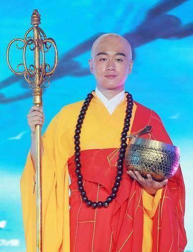 佟大为扮演的这个法海造型真是让人笑到扶墙,虽然有了法海同款光头