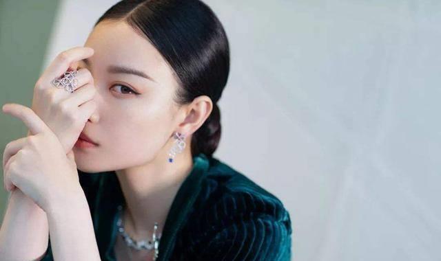 倪妮蓝色少女梦,戴安娜王妃最爱,五分钟读懂tiffany180年的时尚