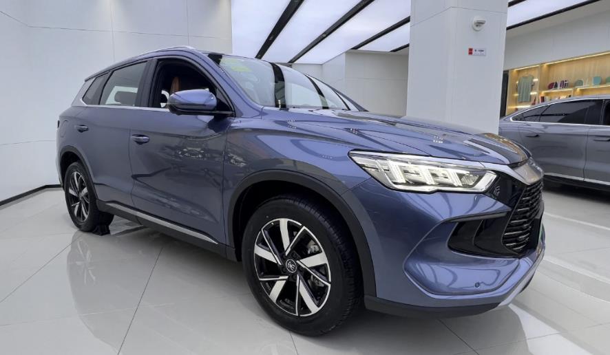 全新宋pro dm-i冠军版到店,远山青色很帅,新增71km版本,配置高_搜狐