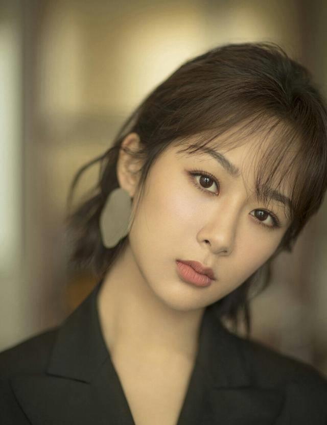 女演员人气排名大换血:谭松韵垫底,赵丽颖第五,榜首难以超越_作品