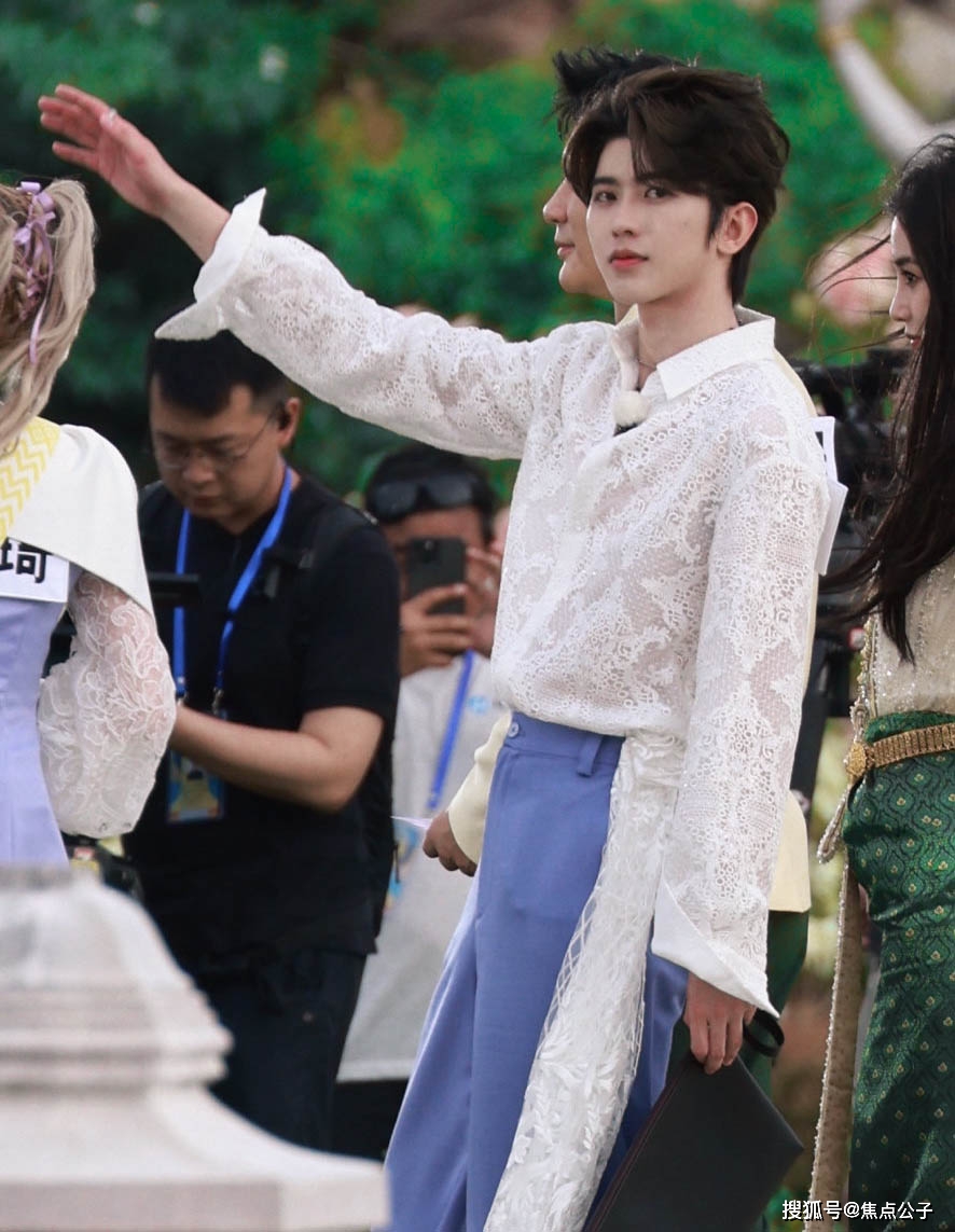 蔡徐坤演唱会被针对?