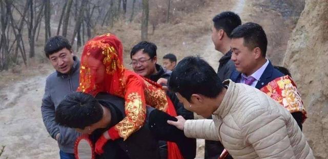 即使老丈人家裡面沒有兒子祭拜祖墳,也不能由女婿去進行祭拜,當然女兒