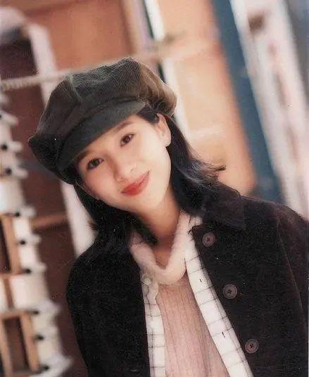 76年出生的五大最美女星,林心如上榜,梁咏琪第二,第一实至名归_中国