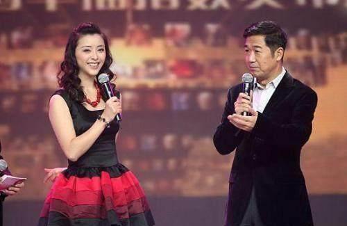 她一直被张国立看好,多次给予重要角色但至今仍然不红_黄小蕾_张默