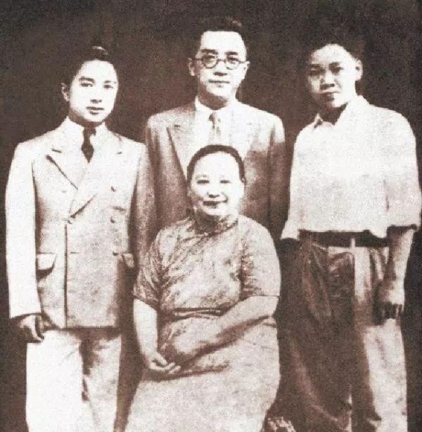 胡适两子,一子成才一子与他断绝父子结局凄惨,背后