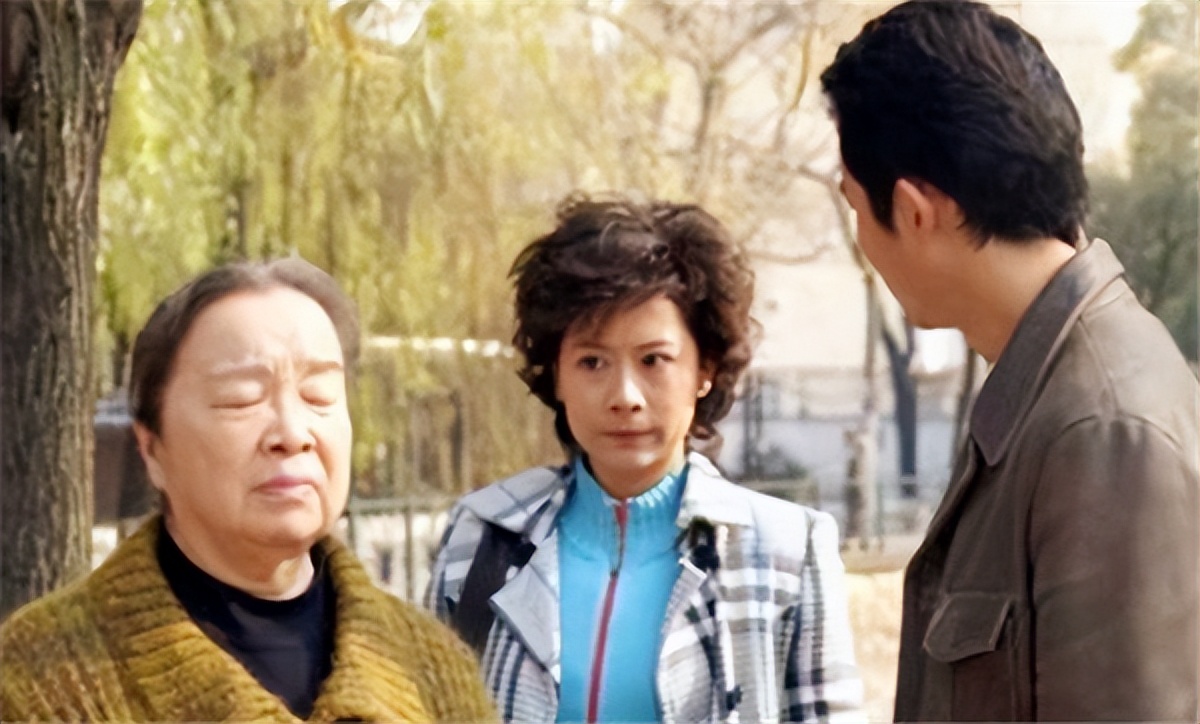 女博士为凤凰男买房,却因小事命丧恶婆之手,后来怎样了_徐艺丽_董岗彪