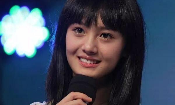 现在的沈梦辰跟刚出道那会像换了个脸,娱乐圈换脸女星还有谁?