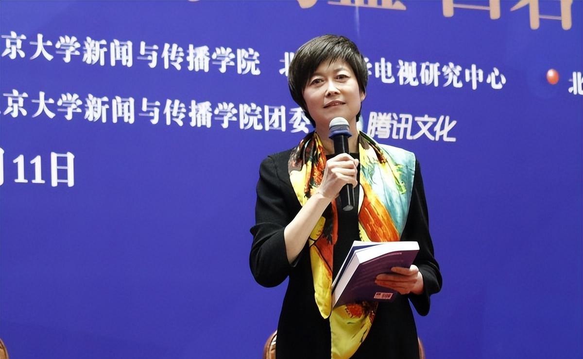 《焦点访谈》敬一丹:背后的故事引反思,完美的人生都充满着缺憾_母亲
