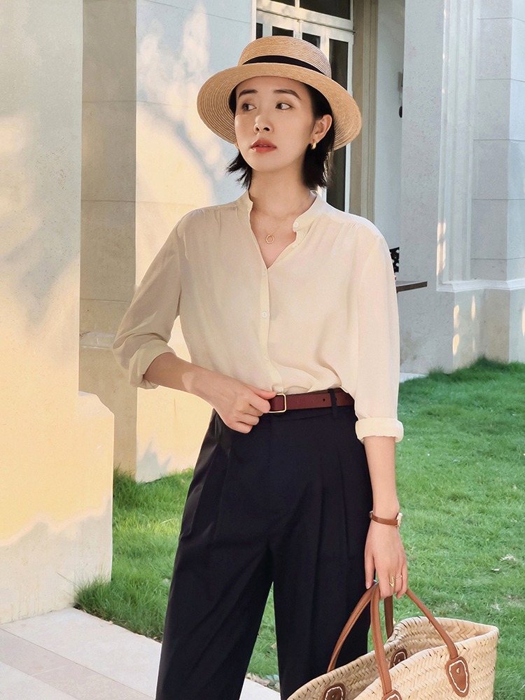 王鸥气质和身材绝了!穿白色衬衫搭配长款高级时髦,姐才是女王