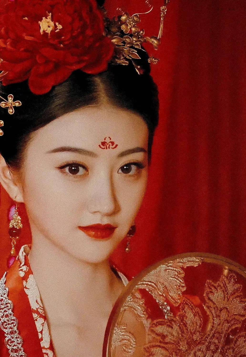 陈瑶杨幂杨颖袁冰妍赵丽颖宣璐王鹤润谭松韵孟子义陈钰琪陈都灵赵露思