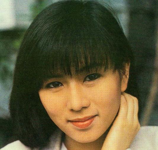 分手后,罗慧娟转战台演艺圈,曾与李志奇相恋,无果而终.