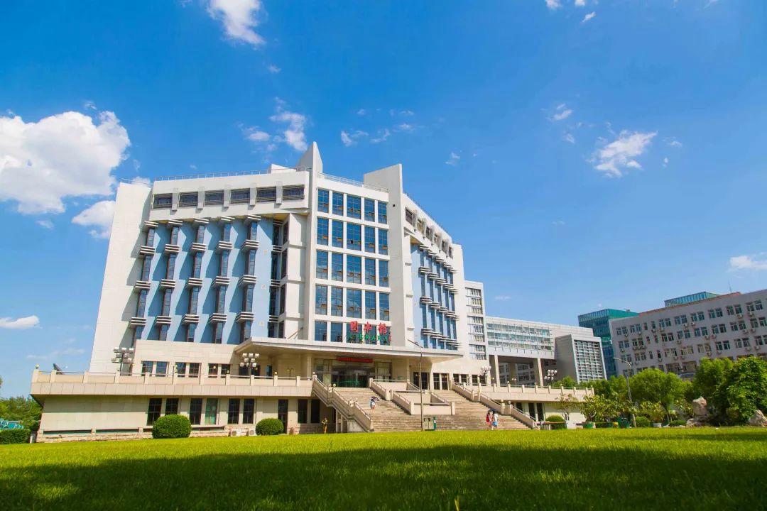 首都师范大学校园风光图片